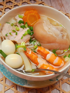 Hình của món Nui nấu giò heo.