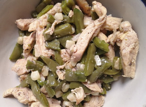 Una foto de Fajitas de pollo con nopales