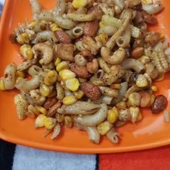 A picture of Macaroni dry fruit chat!!.