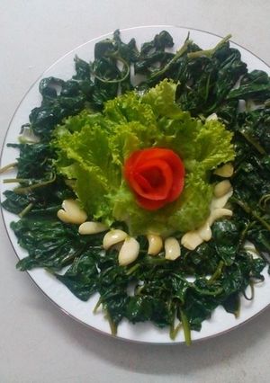 Hình của món Rau mồng tơi xào tỏi.
