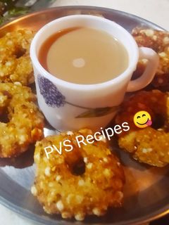 साबुदाणा वडा (sabudana vada recipe in marathi) रेसिपी चे मुख्य फोटो