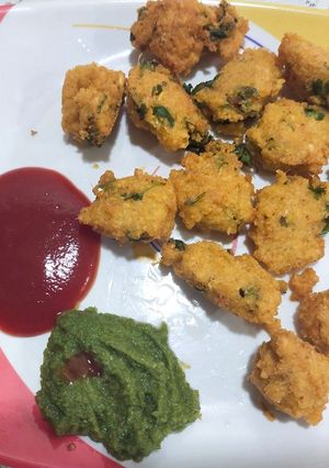 A picture of Moong Dal Pakoda.