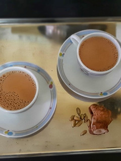இஞ்சி,ஏலக்காய் டீ(ginger tea recipe in tamil) செய்முறை முக்கிய புகைப்படம்