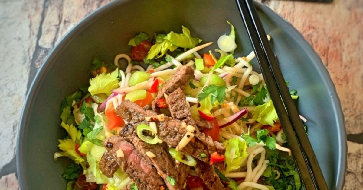 Thai Beef Salad Recipe by Emilys Home Cooked Kitchen - Cookpad