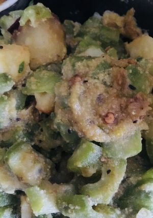 A picture of Jhinge posto (ridged gourd Potato poppy seeds curry).