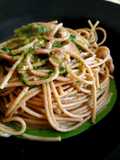 Spaghetti integrali con cime di rapa e moscardini