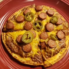 A picture of Mantastic Chili Cheese Dog Pizza.