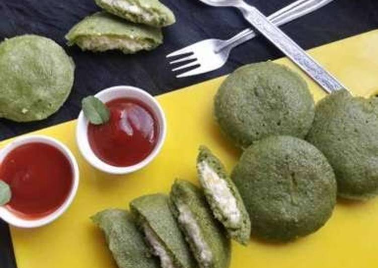 Palak Paneer Idli