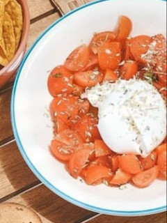 Foto de Mozzarella Bufala com Tomate Cherry