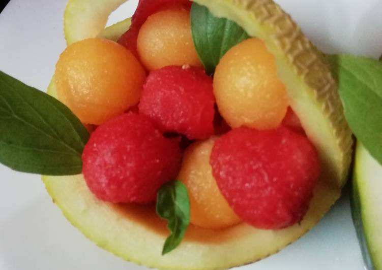 Melon and Watermelon fruit basket