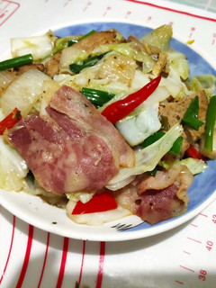 辣炒猪排培根高麗菜~簡單隨手做 的食譜成品照片