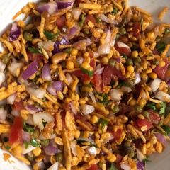 A picture of Bhelpuri.