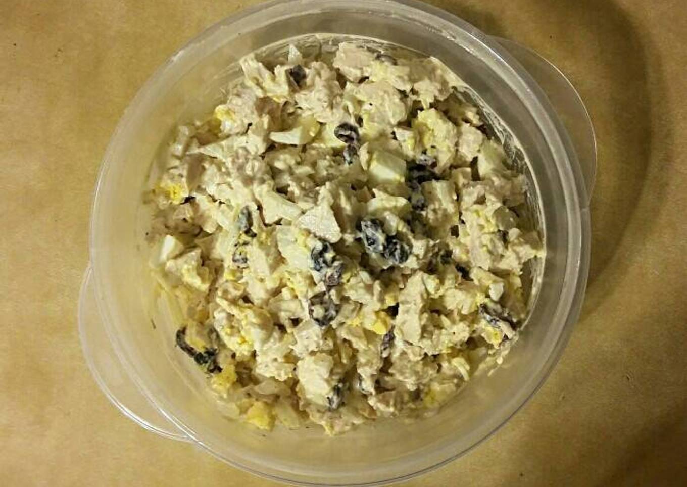 Easy cranberry chicken salad