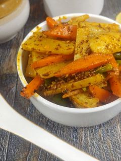 मूली का अचार (Mooli ka achar recipe in hindi) रेसिपी मुख्य फोटो