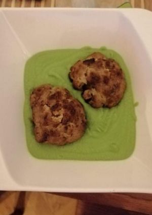 Zöldborsópüré sült karfiollal (gm) recept fotója