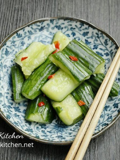 【簡易開胃菜】涼拌小黃瓜 的食譜成品照片