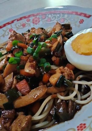 Foto resep 104. Jajangmyeon (자장면) Lokal Ekonomis 🍜