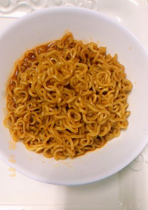 صورة لوصفة اندومي بطريقة بسيطة