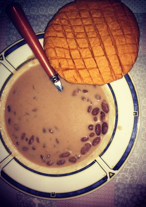 Tejfölös bableves paprikás laskával recept fotója