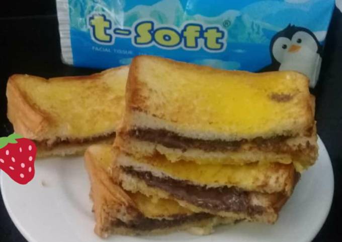 Roti bakar coklat sarapan simple sblum brkt krja...👍👍