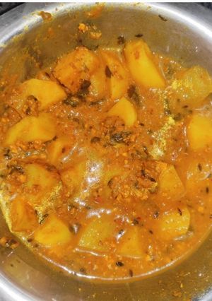 A picture of Sahi Dum Aloo.