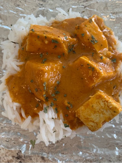 Una foto de Tofu Makhani al curry y a mi estilo