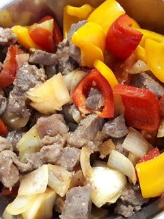 Hình của món Bò lúc lắc.