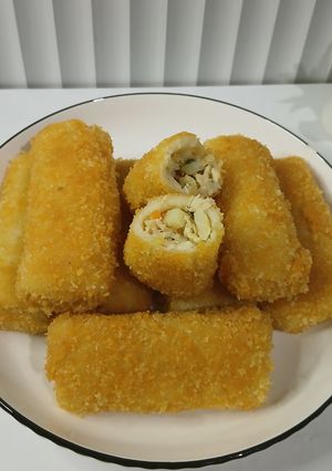 Foto resep Risol Isi Ayam Sayur