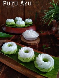 Foto resep Putu ayu pandan