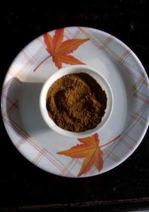 A picture of Homemade Garam masala.