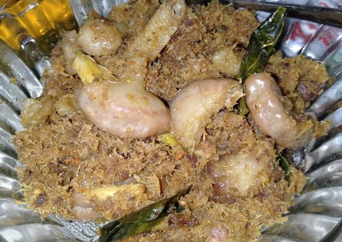 Serundeng daging usus