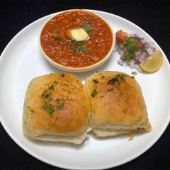 A picture of Mumbai Style Pavbhaji.