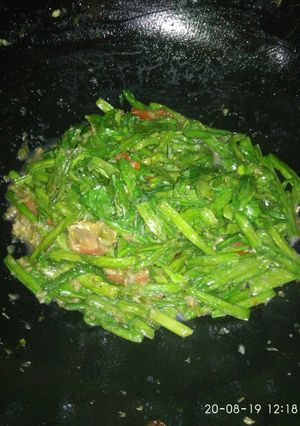 Foto resep Tumis genjer mercon