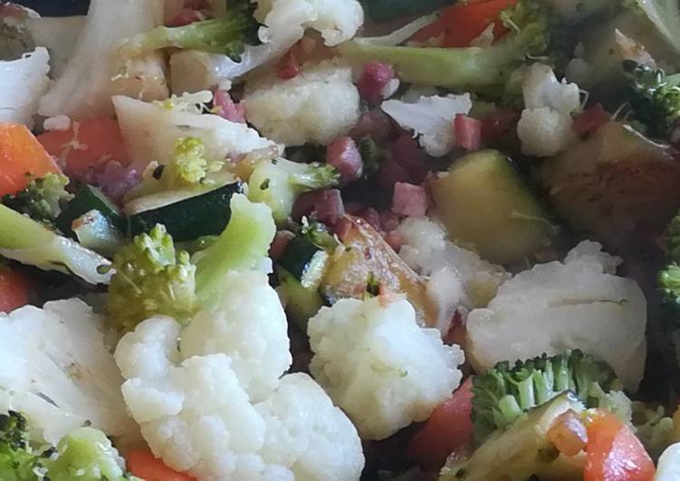 Verduras salteadas con jamón