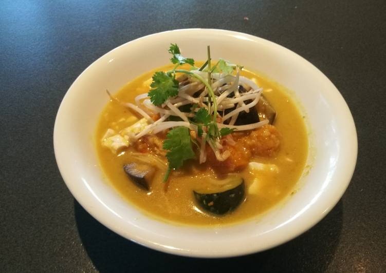 Recipe of Perfect Indonesian Vegetable Yellow Curry (Vegan/Vegetarian)