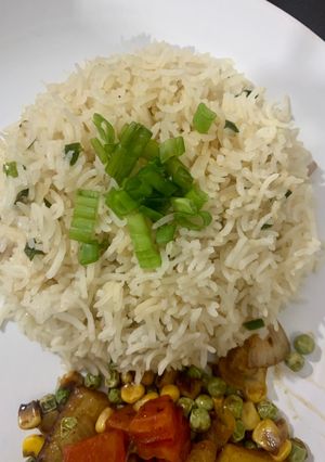 A picture of Spring onion rice (easy and quick recipe).