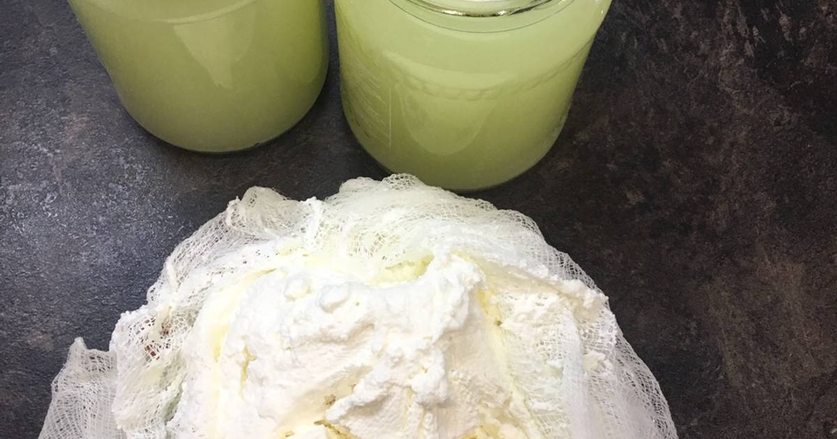 Творог с сывороткой. Творог с сывороткой. Творог из кефира. Творог с сывороткой. Сыворотка из творога.