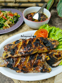 Foto resep Ikan Nila Bakar (857)