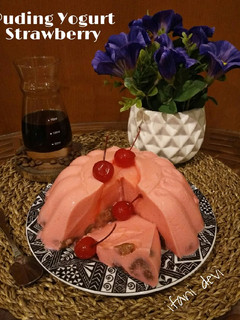 Foto resep 86. Puding Yogurt Strawberry