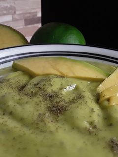 Una foto de Salsa de Aguacate!!! 🥑🍋🌶😋😝😜