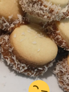 Una foto de Alfajores de maicena (económico)