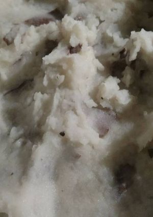 A picture of Too easy Crock-Pot Mashed Potatoes.