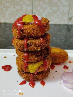 টমেটো আলু কাটলেট (Tomato aloo cutlet recipe in Bengali) রেসিপির প্রধান ছবি