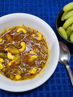 A picture of Grapes Chutney.