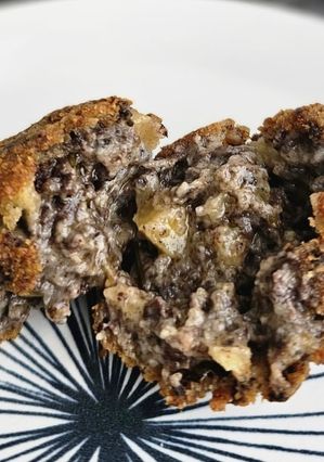 Una foto de Croquetas de morcilla y manzana caramelizada