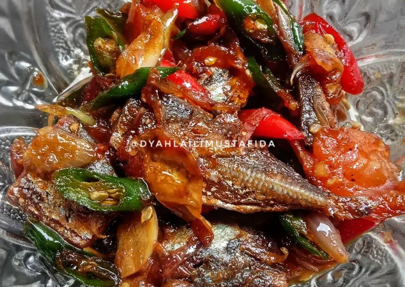 Ikan Asin Bumbu Iris