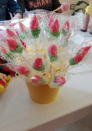 Una foto de 598. Brochetas de chuches