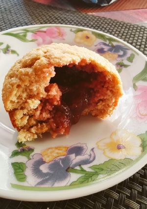 Una foto de Muffins de avena sin azúcar relleno de mermelada 0% azúcar