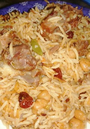 A picture of Mottan chana pulao.