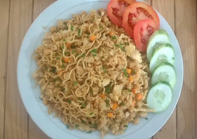 Magelangan Mie - Nasi Goreng